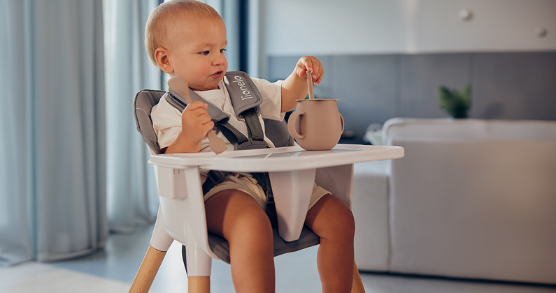 lionelo Koen Beige Sand — Krzesełko do karmienia